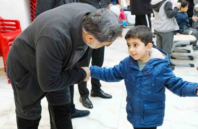 Mardin’de Depremzede Çocuklar Ramazan Şenliğinde Doyasıya Eğlendi