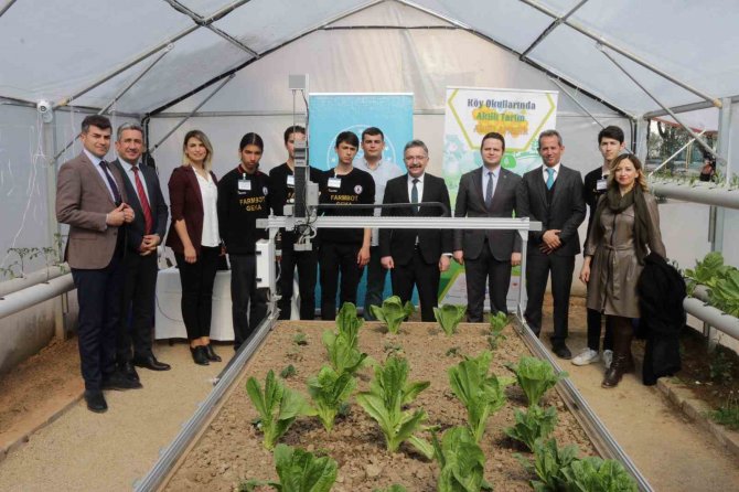 Muğla’da Meslek Liseleri Akıllı Kovan Üretti