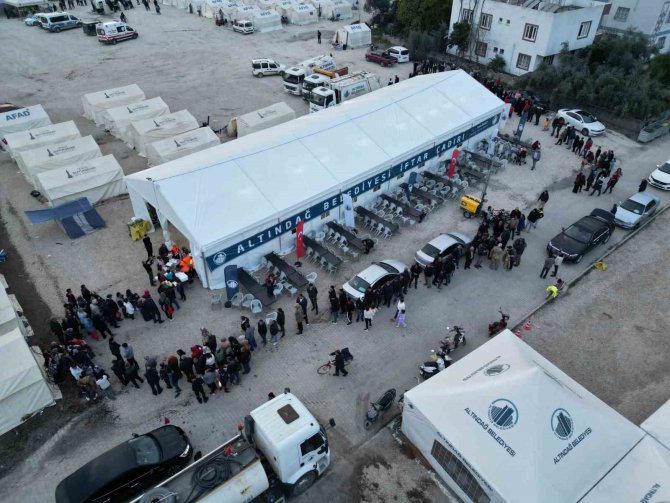 Altındağ Belediyesinden Osmaniye’de Depremzedelere İftar