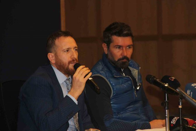 Ahmet Dal: “Stadyumumuz Ve Kulüp Tesislerimiz Depremden Çok Etkilendi, Tesisleri Boşaltacağız”