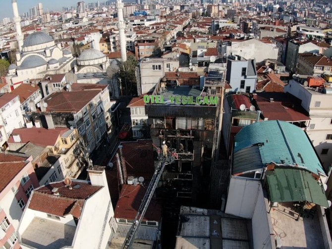 Pendik’te Yangında İki Kişinin Hayatını Kaybettiği Otel Havadan Görüntülendi