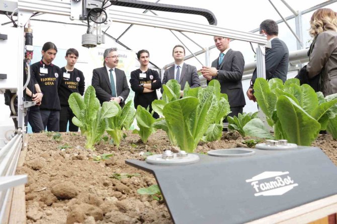 Muğla’da Meslek Liseleri Akıllı Kovan Üretti