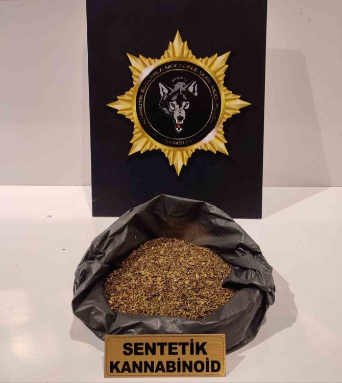 Bonzai Ve Uyuşturucu Hapla Yakalanan 2 Kişi Gözaltına Alındı