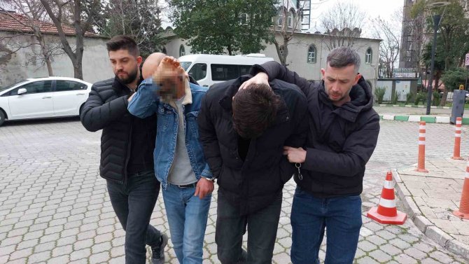 Bonzai Ve Uyuşturucu Hapla Yakalanan 2 Kişi Gözaltına Alındı