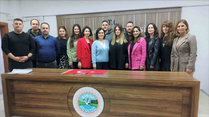 Sinop Belediyesi’nde 15 Memur Kadroya Alındı