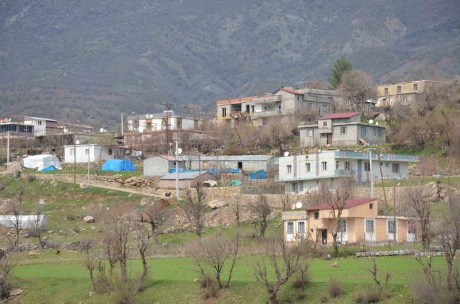 Cumhurbaşkanı Erdoğan’ın Talimatına Uydu, Her Yıl Yaklaşık 15 Bin Aileye Bir Aylık Yardım Yapıyor