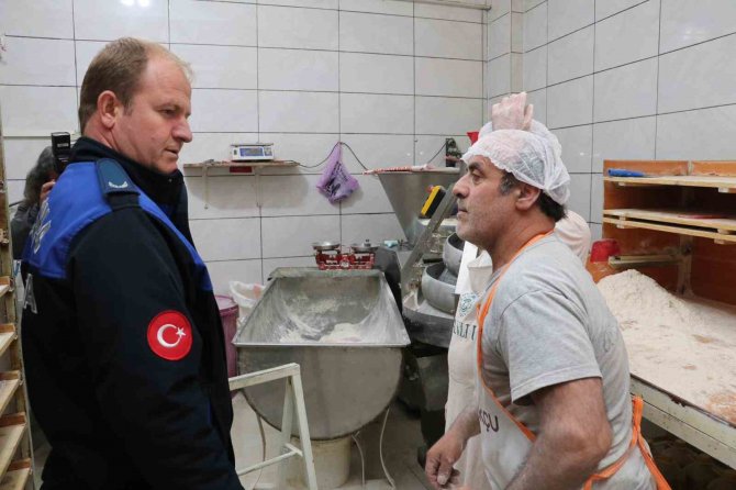 Taşova’da Zabıta Ekipleri Pide Fırınlarını Denetledi