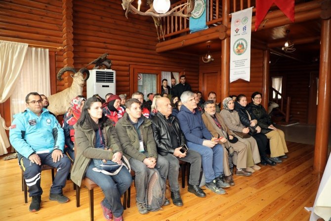 Kastamonu Üniversitesi’nde ’Doğada Ve Afette Hayatta Kalma’ Eğitimi
