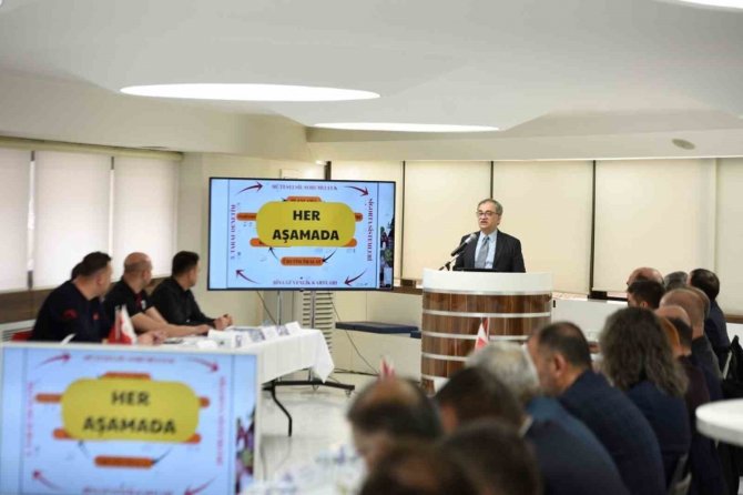 Prof. Dr. Şükrü Karatepe: "İ̇tfaiyecilik Mesleğinin İyileştirilmesi Konusunda Rapor Hazırlayacağız"