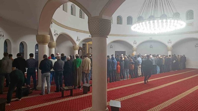 Ukrayna’daki Müslümanlar İftarda Buluştu