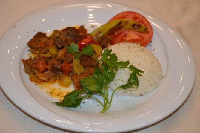 Hilton’dan 5 Yıldızlı İftar Menüsü