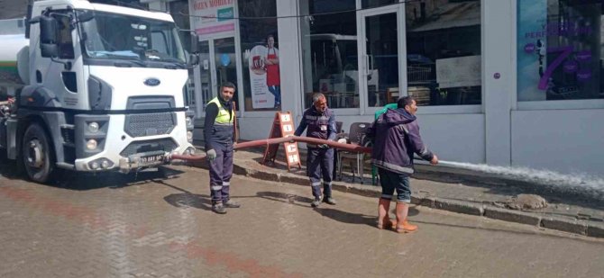 Özalp Belediyesinden Bahar Temizliği