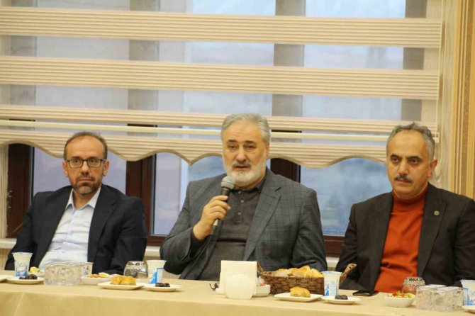 Ağrı’da İyilik Sofrası Kuruldu