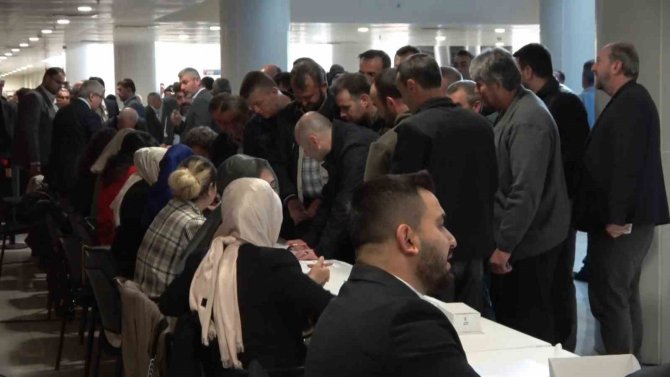 Ak Parti Genel Başkan Yardımcısı Şahin: "Ezici Çoğunluğa Sahip Olacağız"