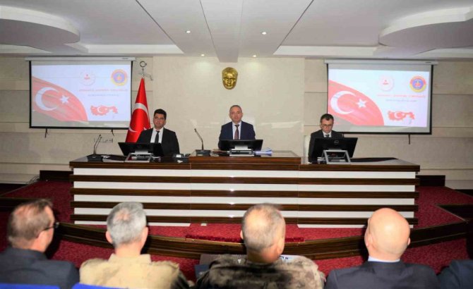 Ardahan’da Seçim Güvenliği Toplantısı Yapıldı