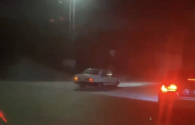 Drift Attı, 20 Bin Tl Ceza Yedi...o Anlar Kamerada