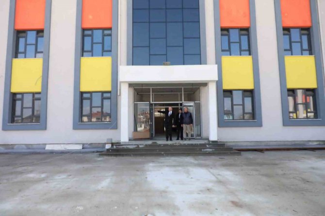 Başkan Özlü Çalışmaları Yerinde İnceledi