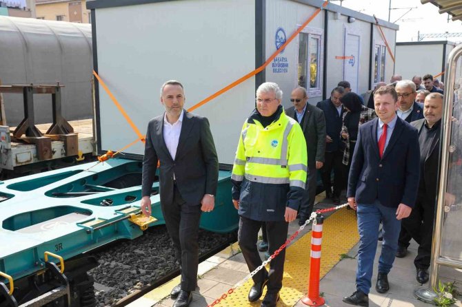 Kardeşlik Kenti İçin 44 Konteyner Daha Sakarya’dan Yola Çıktı