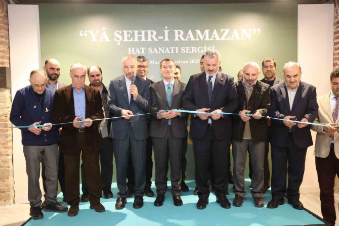 “Ya Şehr-i Ramazan” Hat Sergisi Kazlıçeşme Sanat’ta Açıldı