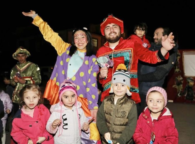 Körfezli Çocuklar Hacivat-karagöz İle Doyasıya Eğlendi