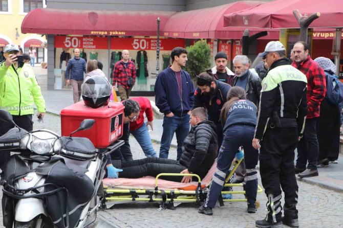 Trafiğe Kapalı Yolda Kaza Yapan Motosikletli Kurye Yaralandı