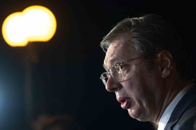 Vucic: "Uluslararası Hukuk, Nato’nun Yugoslavya’ya Saldırdığı 1999 Yılında Öldü"