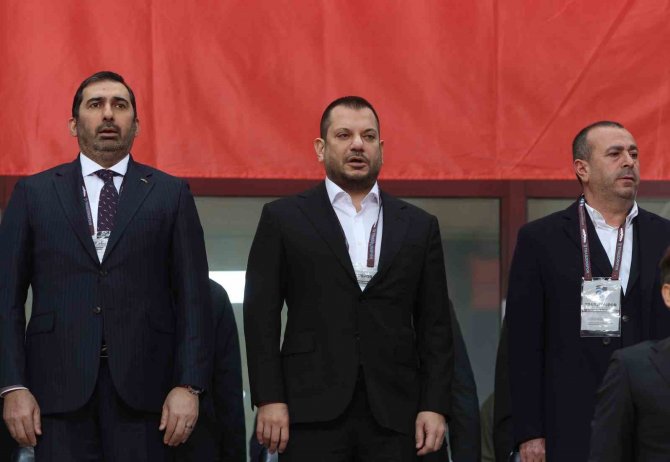 Trabzonspor’da Olağanüstü Genel Kurul Başladı