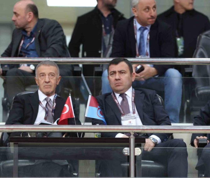 Trabzonspor’da Olağanüstü Genel Kurul Başladı