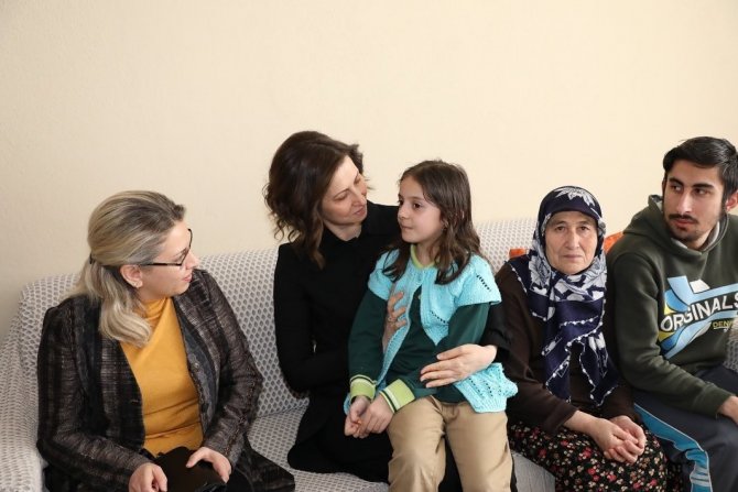 Neziha Çelik: “Kütahya’da Muazzam Bir Dayanışmaya Şahit Olduk”