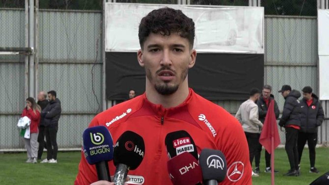 A Milli Futbol Takımı, Hırvatistan Maçının Hazırlıklarını Bursa’da Sürdürdü