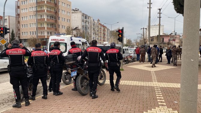 ‘Köpek’ Kavgasında 3 Kişi Yaralandı, 5 Kişi Gözaltına Alındı