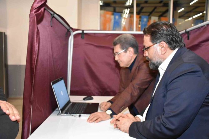 Ak Parti Balıkesir’de Demokrasi Şöleni Yaşandı