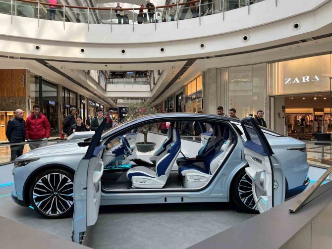 Türkiye’nin Yerli Otomobili Togg’a Ankara’da Yoğun İlgi