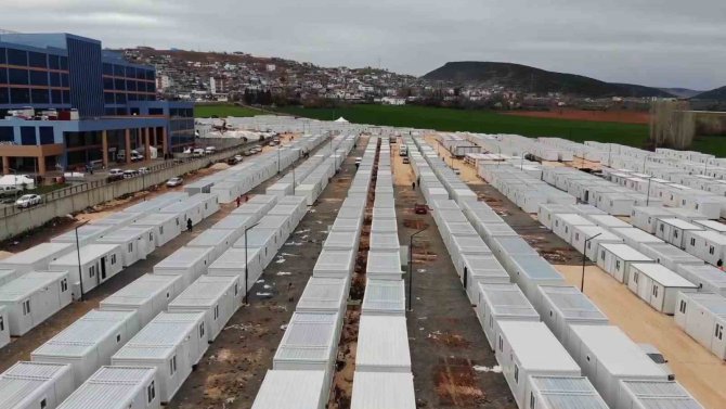 Depremin Merkezi Pazarcık’ta Konteyner Kent Kuruldu