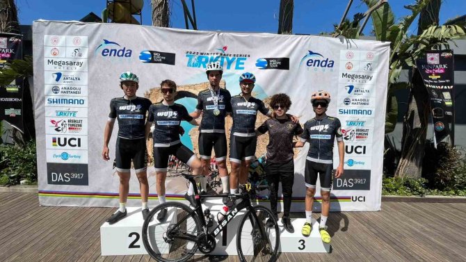 Muğlalı Bisikletçilerden Büyük Başarı