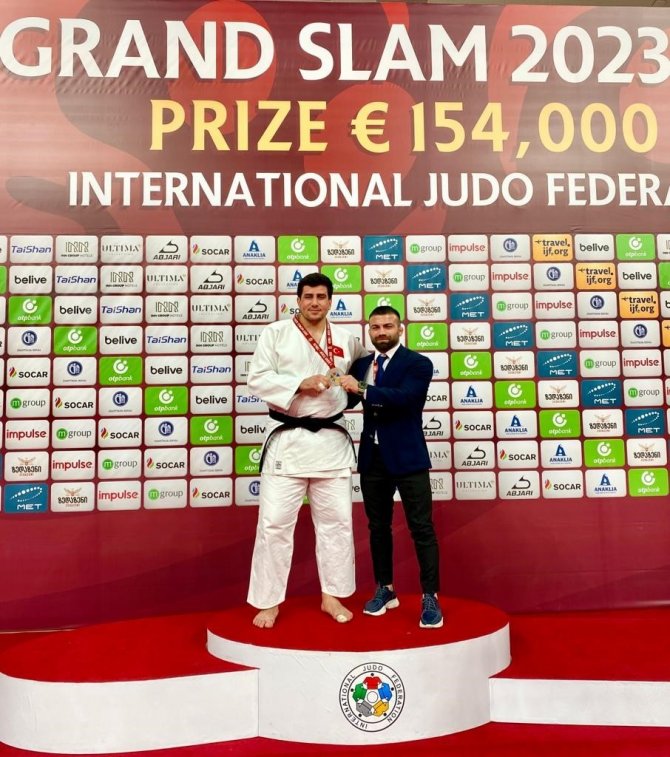 Tiflis Grand Slam’de Münir Ertuğ’dan Gümüş Madalya