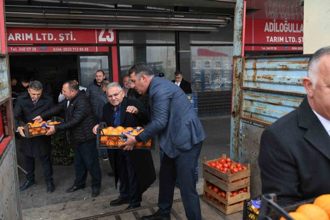 Vali Çiçek’ten Kayseri’ye Yardım Teşekkürü