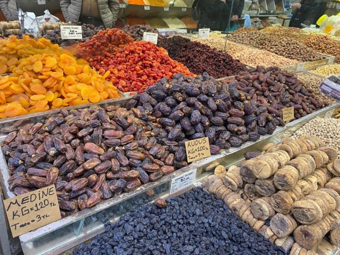 Kayseri’de Ramazan’da Hurma Satışları Arttı