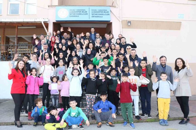 Belediye Personellerine İşaret Dili Eğitimi