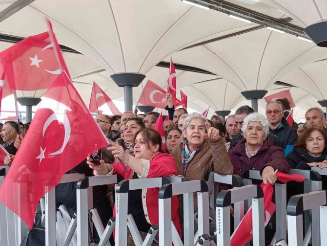 Chp Lideri Kılıçdaroğlu: "Hazineden Çalınan 418 Milyar Doları Alıp Bu Milletin Cebine Koyacağım"