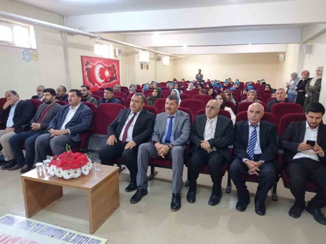 Öğrencilerin Hafızlık Heyecanı