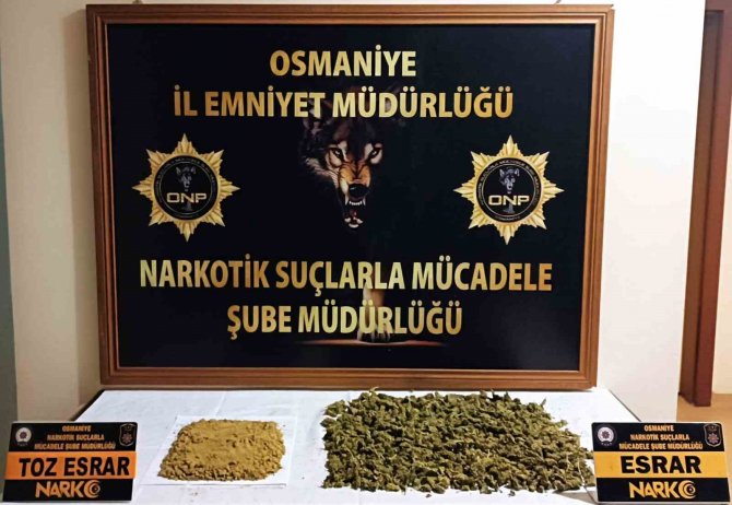 Otobüsteki Yolcunun Sırt Çantasından Uyuşturucu Çıktı