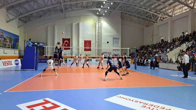 Efeler Ligi: Türşad: 3 - Galatasaray: 1