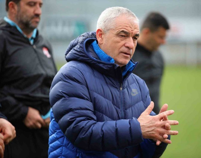 Sivasspor’da Başakşehir Maçı Hazırlıkları Sürüyor