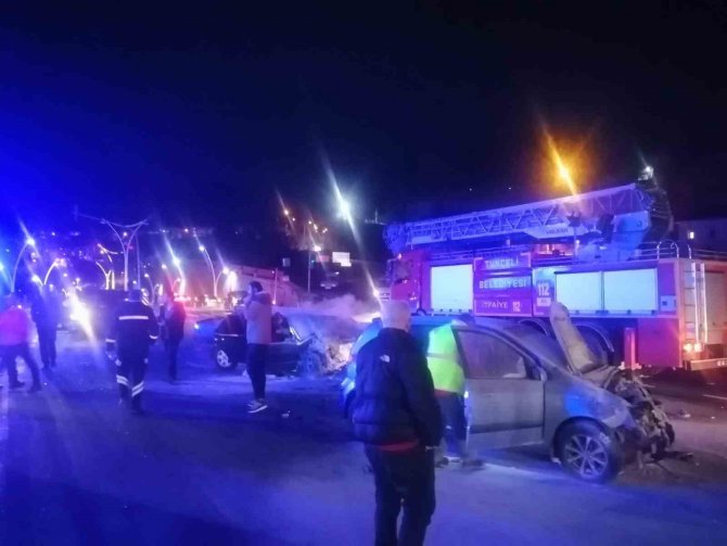 Tunceli’de Trafik Kazası: 5 Yaralı