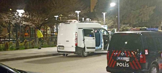 Van’da Şüpheli Çanta Alarmı