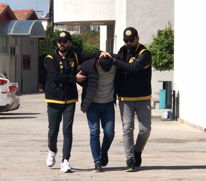 Evin Tapusunu İsteyen Ağabeyini Öldürdü