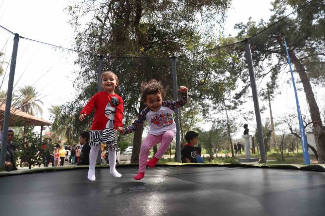 Zeytinpark Çocuk Sesleriyle Renklendi
