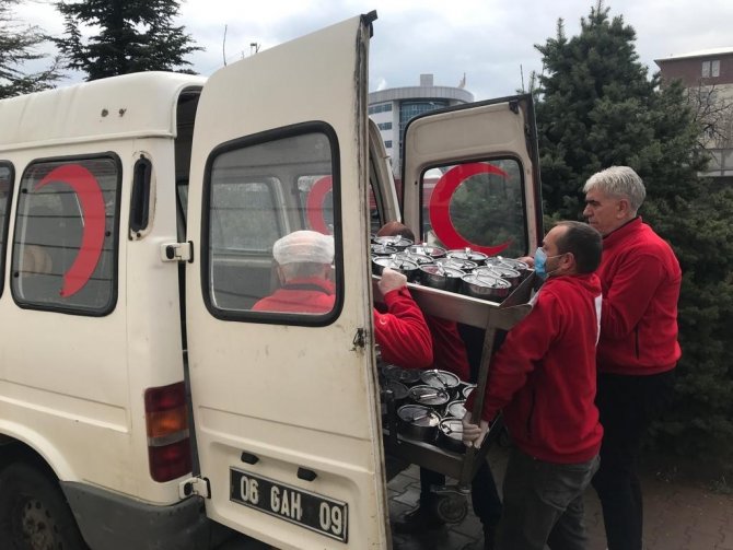 Bingöl’de Ramazan Ayında Türk Kızılayın Kazanları, İhtiyaç Sahipleri İçin Kaynıyor