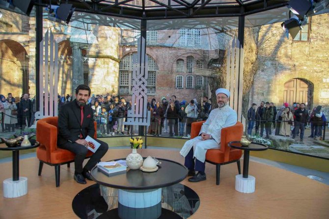 Diyanet İ̇şleri Başkanı Erbaş, Trt 1’de "Ramazan Sevinci" Programına Katıldı